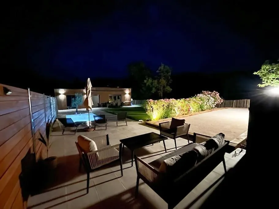 Villa Maudroume بورم لي ميموزا فرنسا